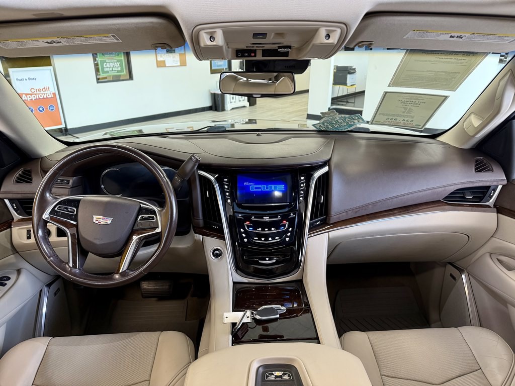 2017 Cadillac Escalade Image 10