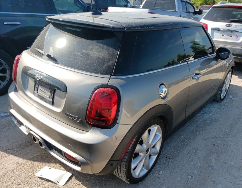 2019 MINI Cooper Image 3