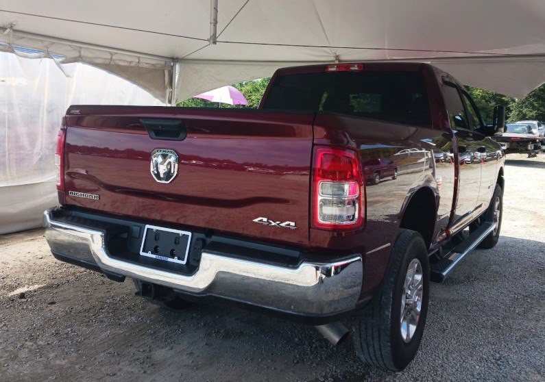 2022 RAM 2500 Image 3