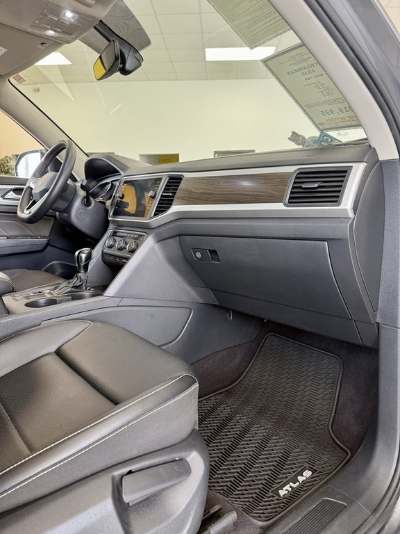 2021 Volkswagen Atlas Image 12