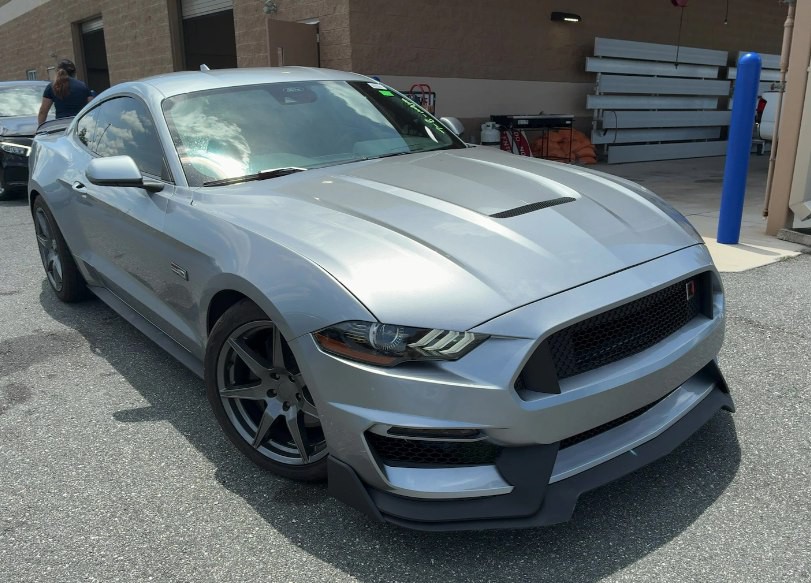 2021 Ford Mustang Image 2