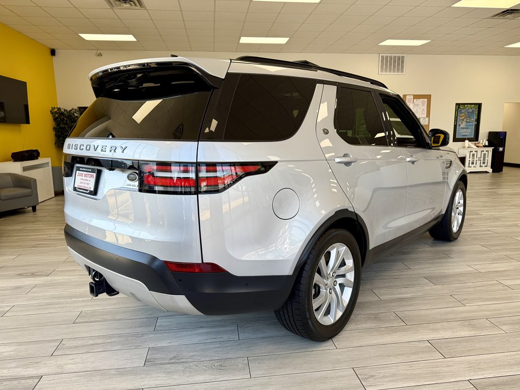 2018 Land Rover Discovery Image 6