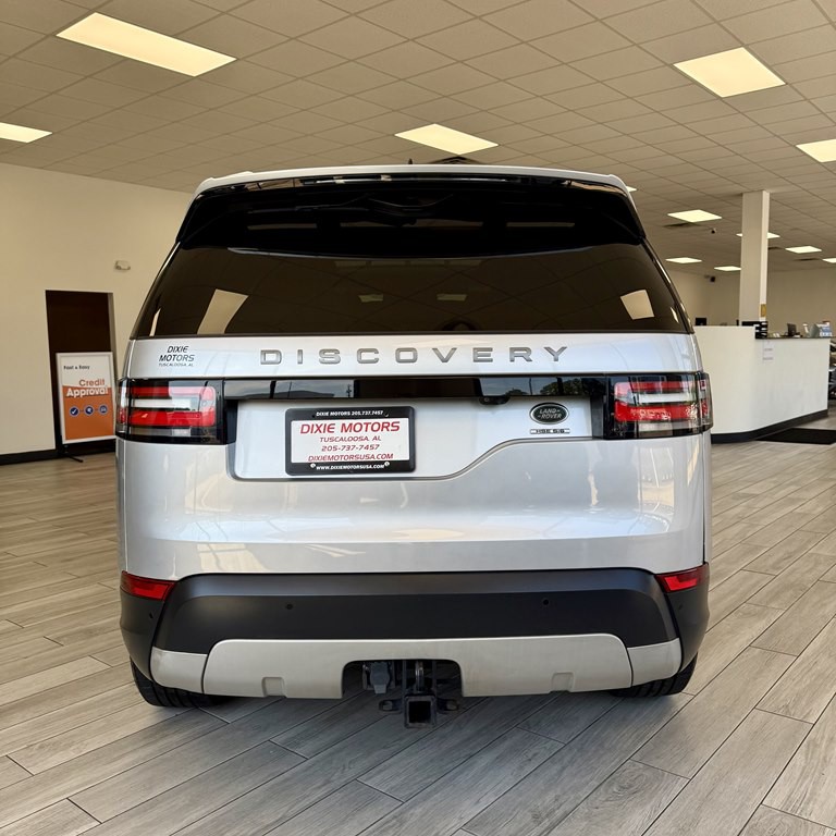 2018 Land Rover Discovery Image 8