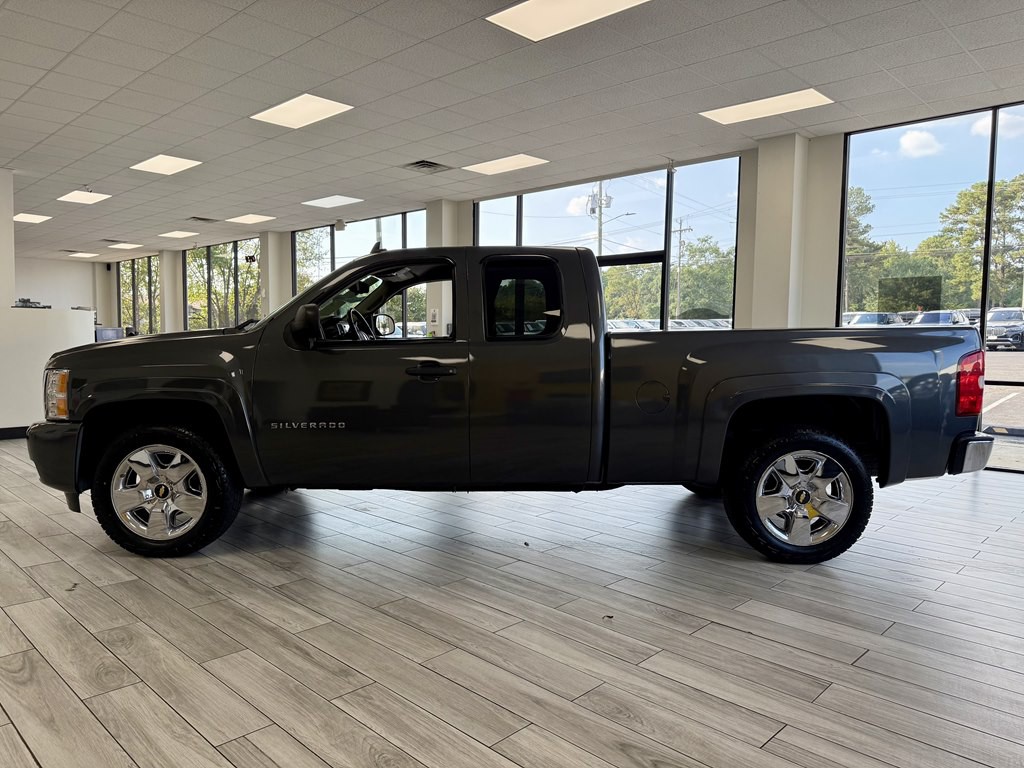 2011 Chevrolet Silverado 1500 Image 4