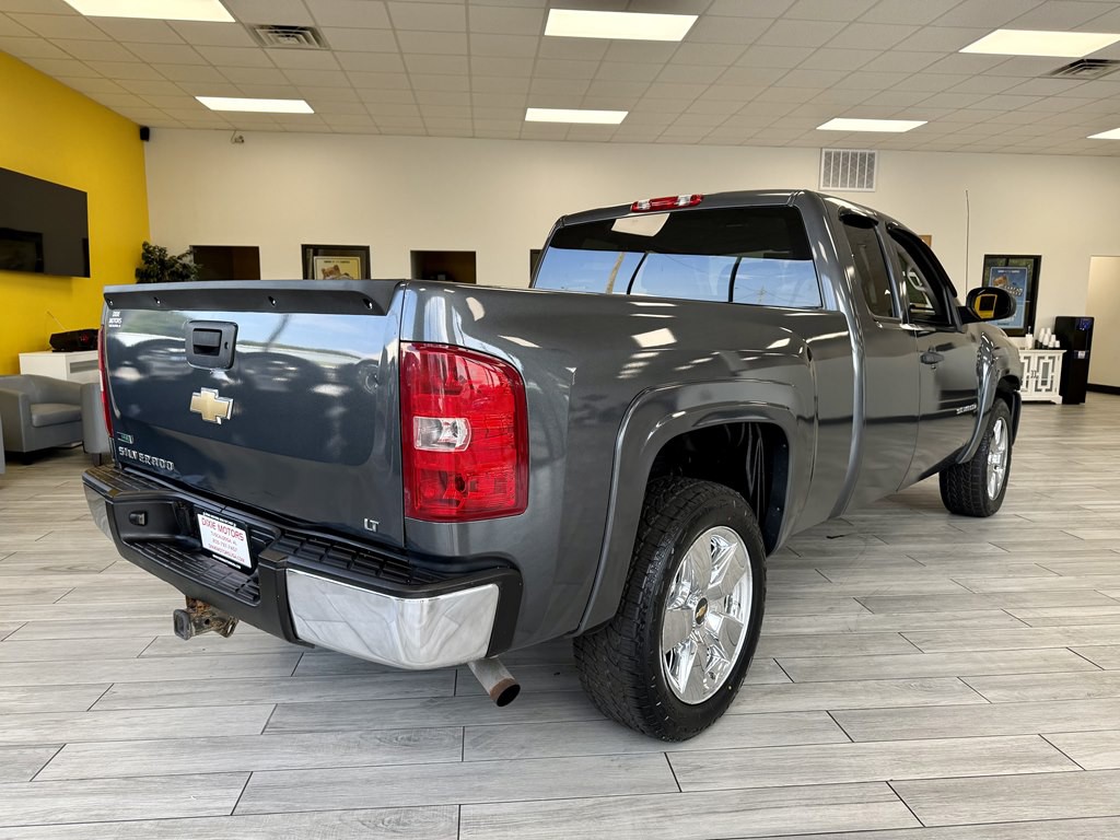 2011 Chevrolet Silverado 1500 Image 6