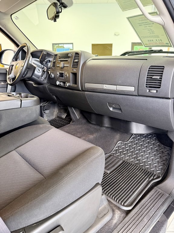 2011 Chevrolet Silverado 1500 Image 11
