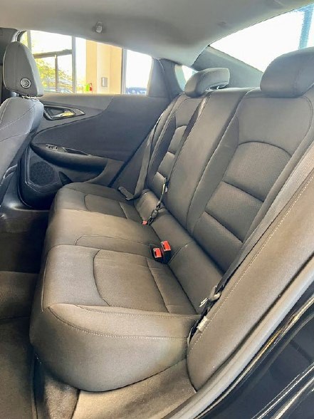 2019 Chevrolet Malibu Image 16