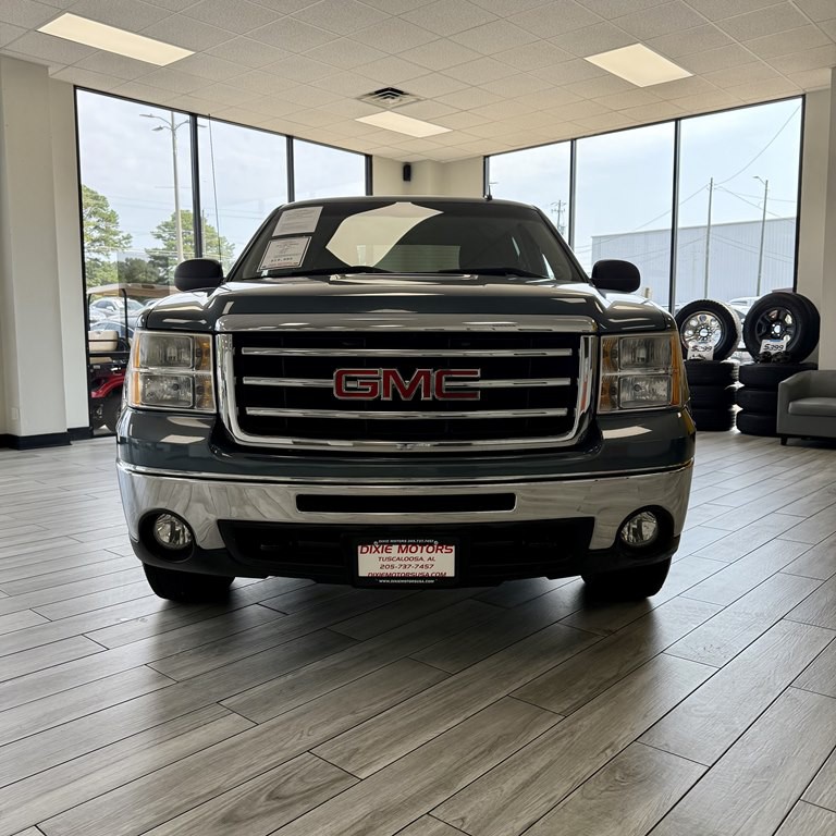 2012 GMC Sierra Image 2