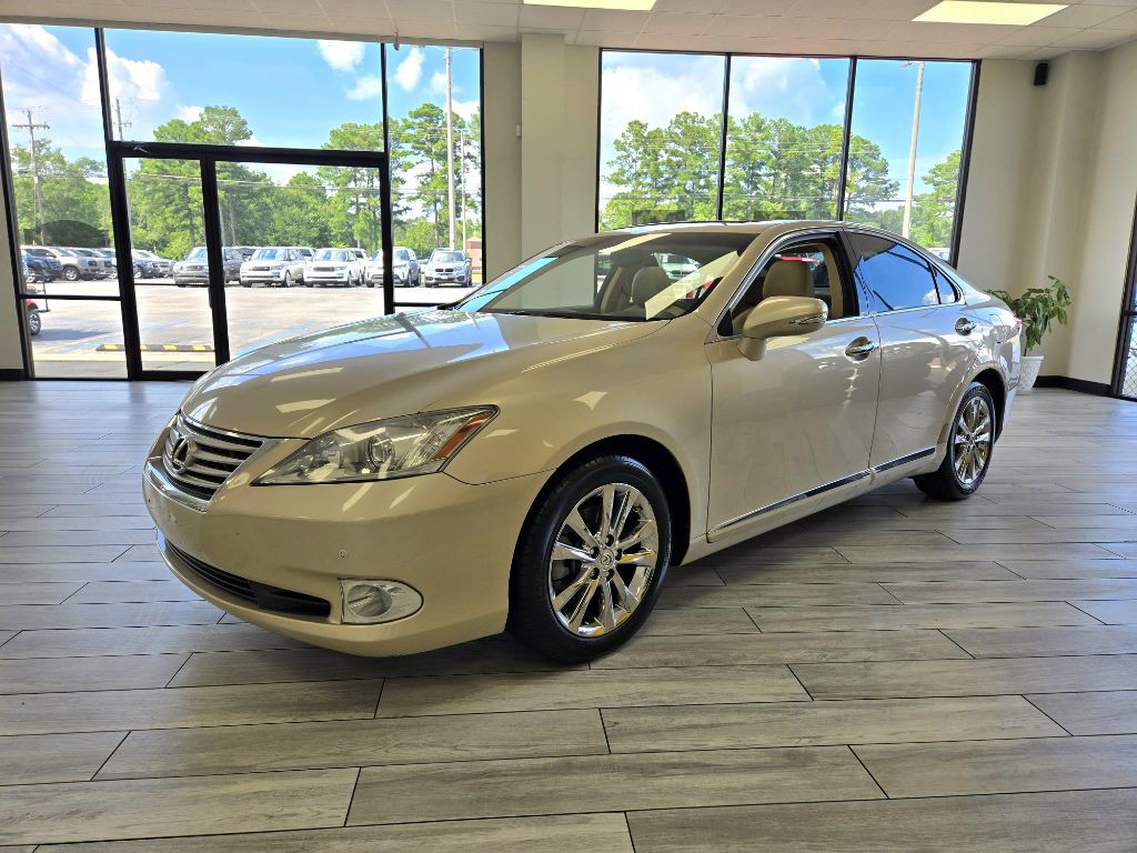 2011 Lexus ES Image 3
