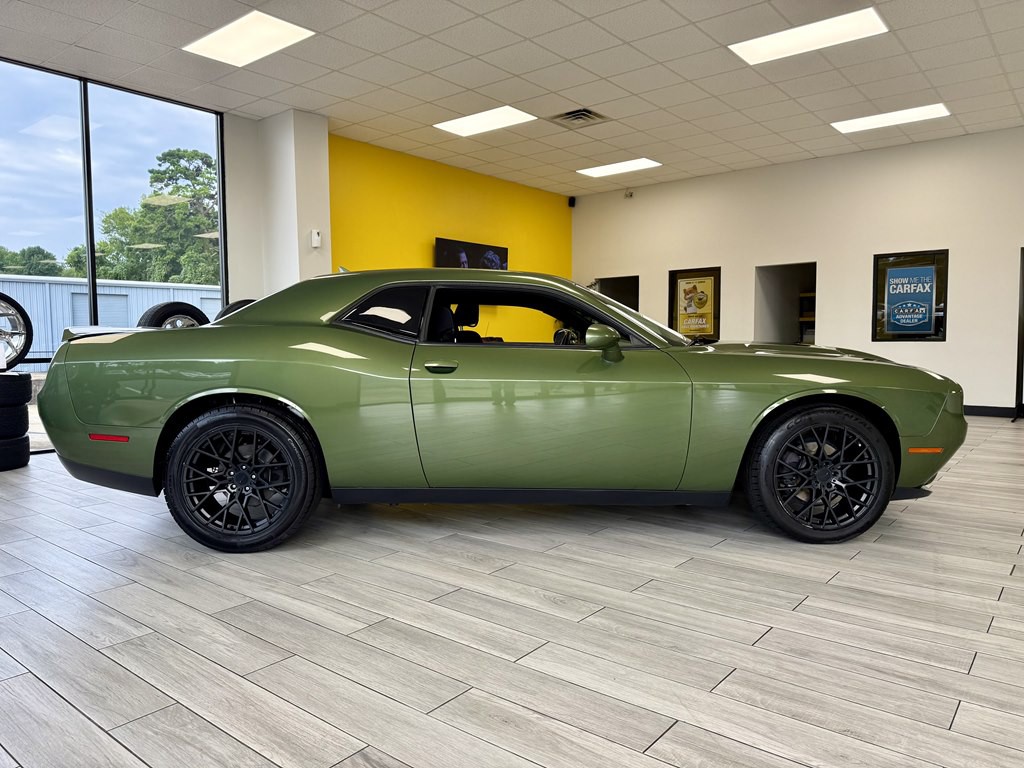 2018 Dodge Challenger Image 5