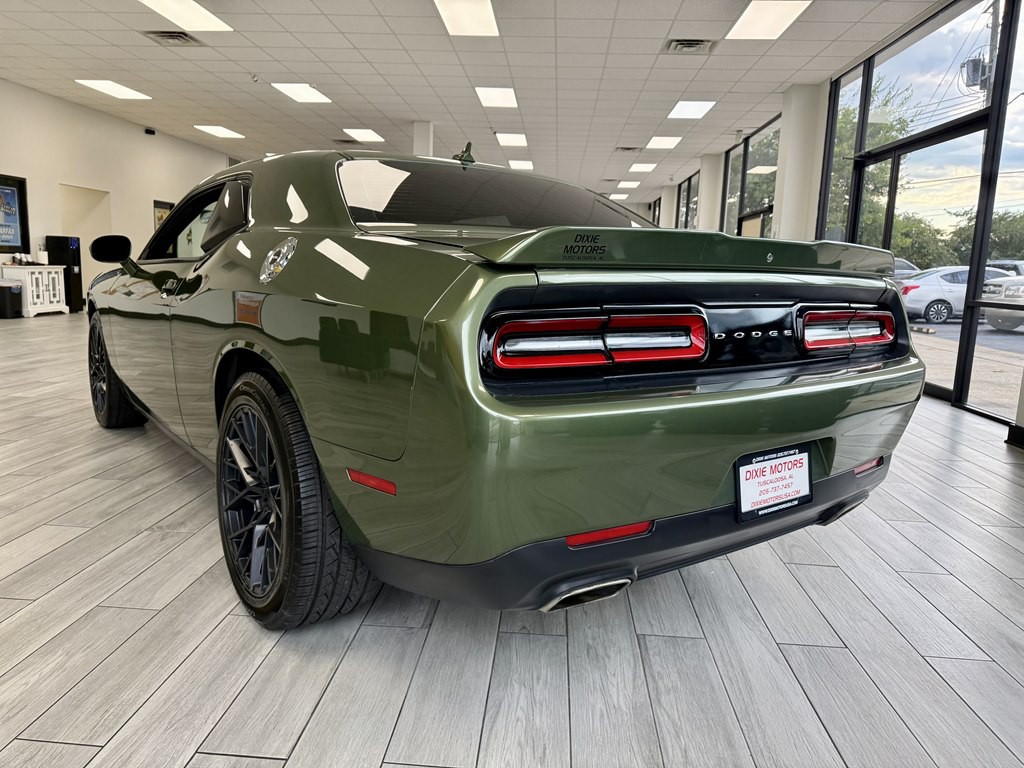 2018 Dodge Challenger Image 7