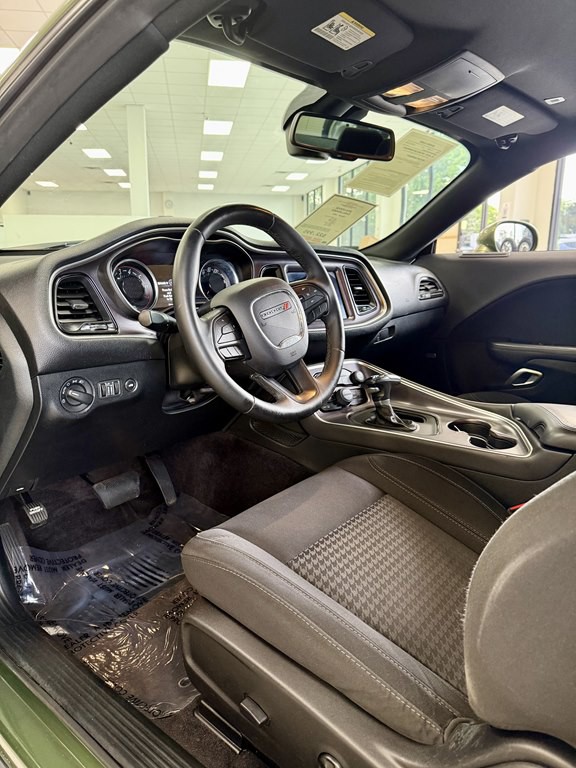2018 Dodge Challenger Image 9