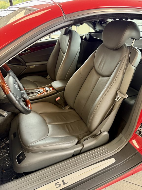 2003 Mercedes-Benz SL-Class Image 13