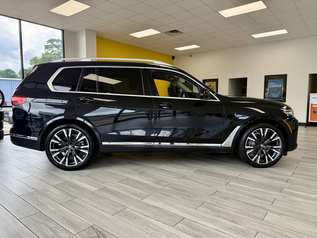 2020 BMW X7 Image 5