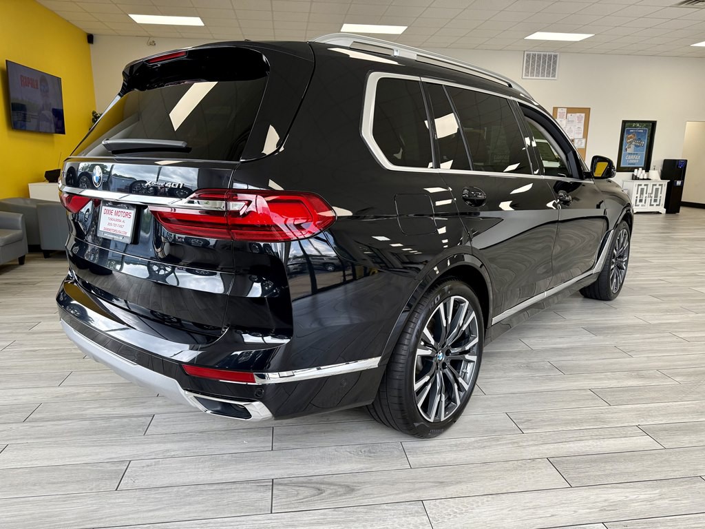 2020 BMW X7 Image 6