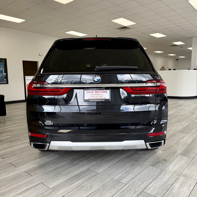 2020 BMW X7 Image 8