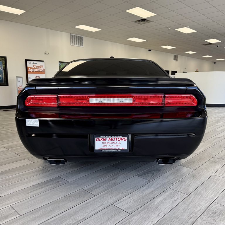 2013 Dodge Challenger Image 8