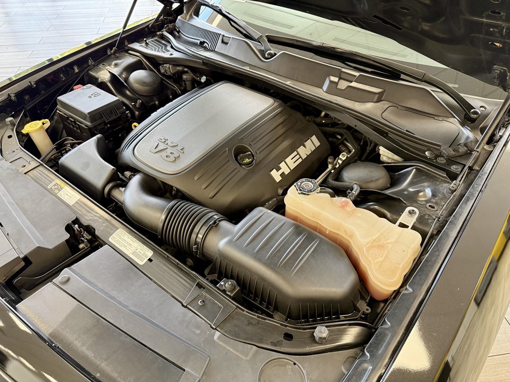 2013 Dodge Challenger Image 17