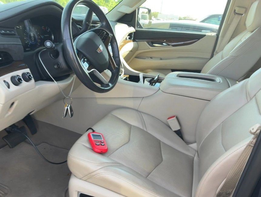 2019 Cadillac Escalade Image 5