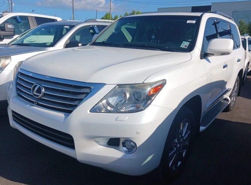 2011 Lexus LX Image 2