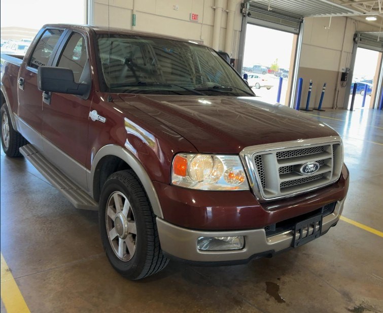 2005 Ford F-150 Image 2