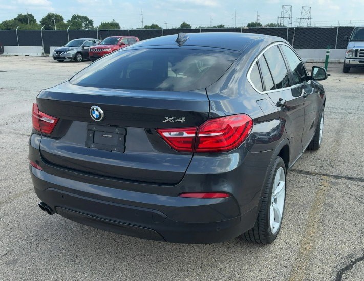 2015 BMW X4 Image 4