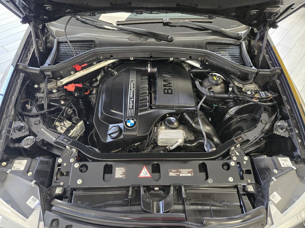 2015 BMW X4 Image 20