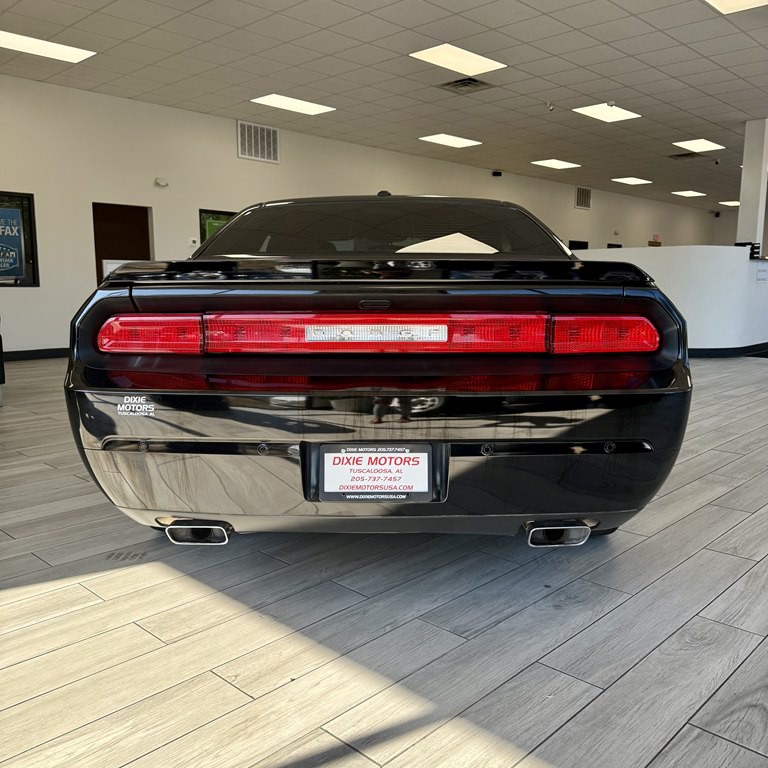 2013 Dodge Challenger Image 8