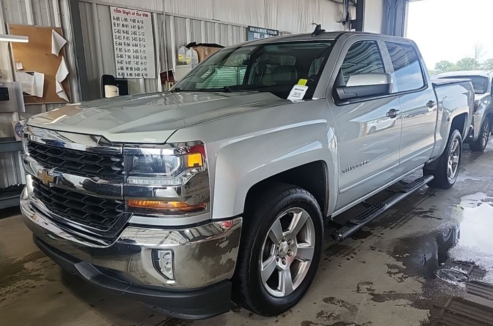 2016 Chevrolet Silverado 1500 Image 1