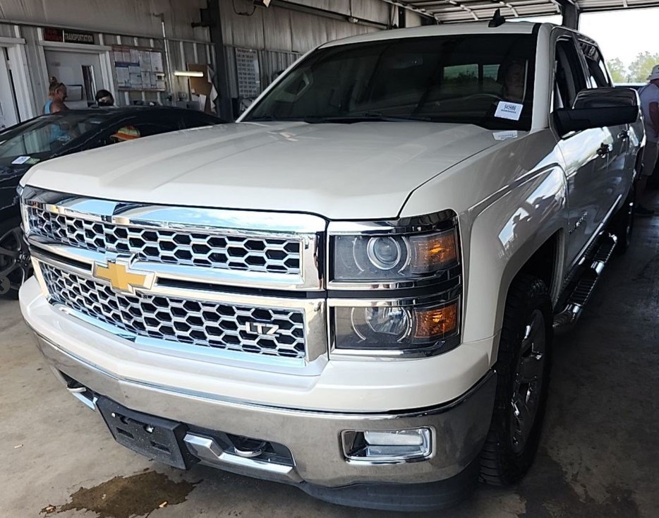 2015 Chevrolet Silverado 1500 Image 1