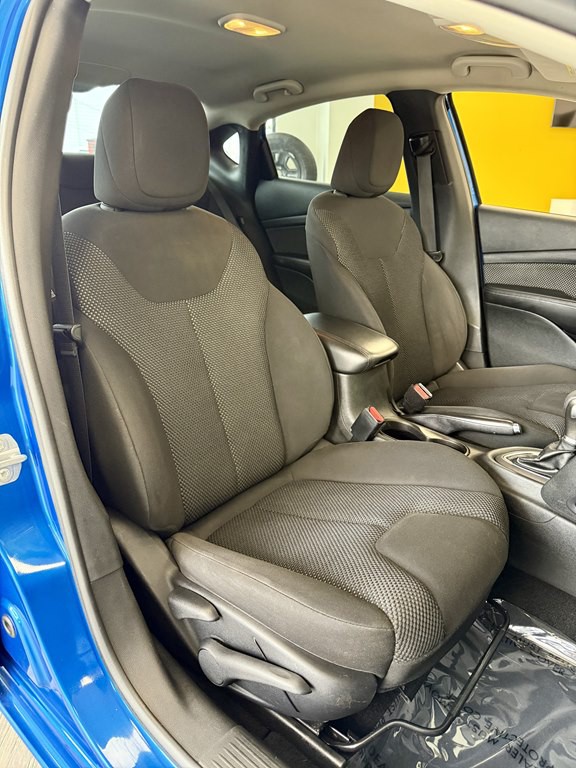 2016 Dodge Dart Image 15