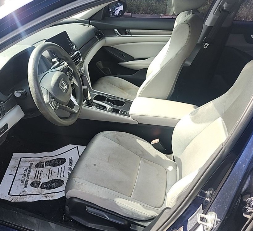 2018 Honda Accord Image 2