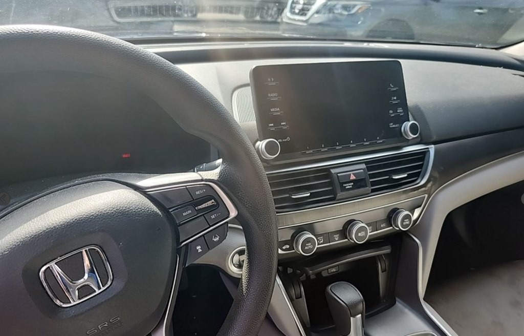 2018 Honda Accord Image 4