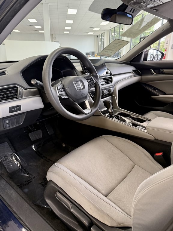 2018 Honda Accord Image 13