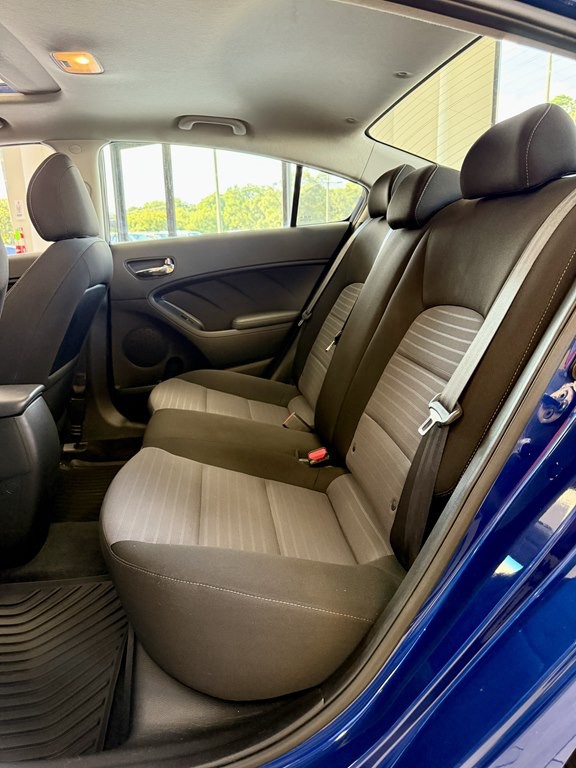 2018 Kia Forte Image 17