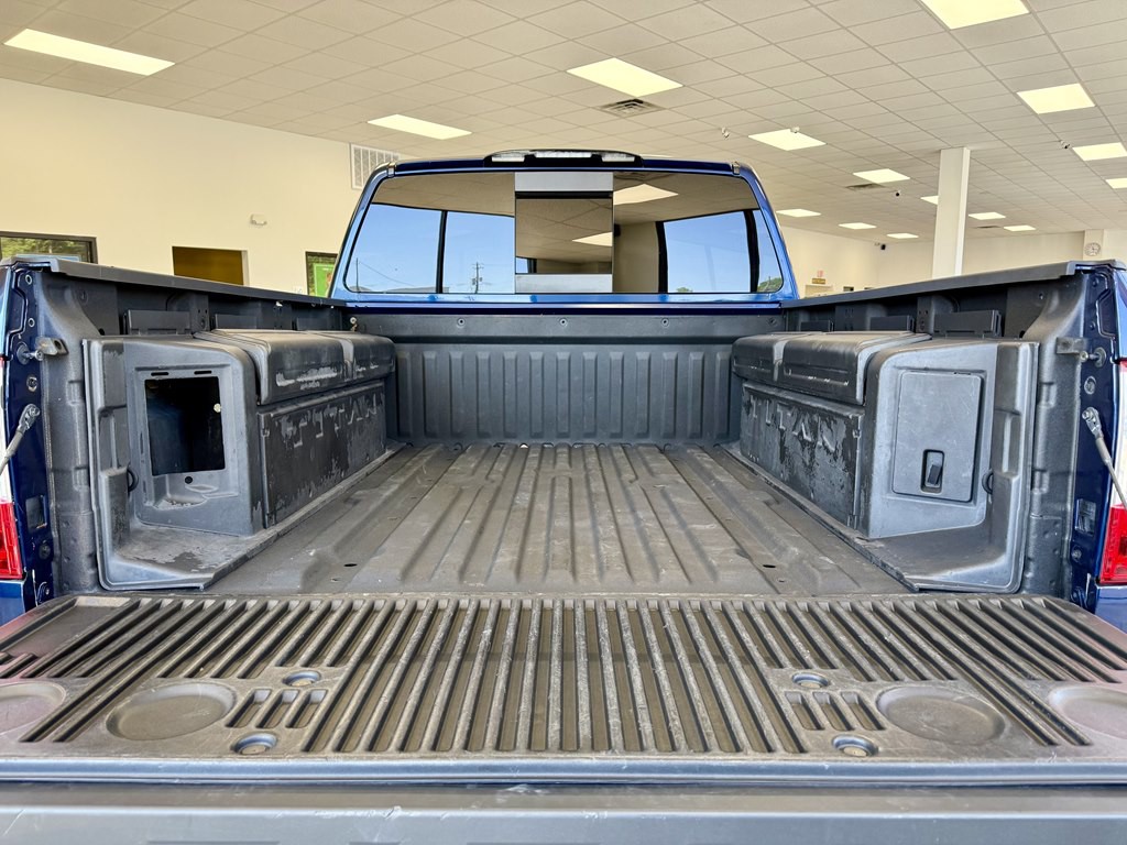 2018 Nissan Titan Image 9