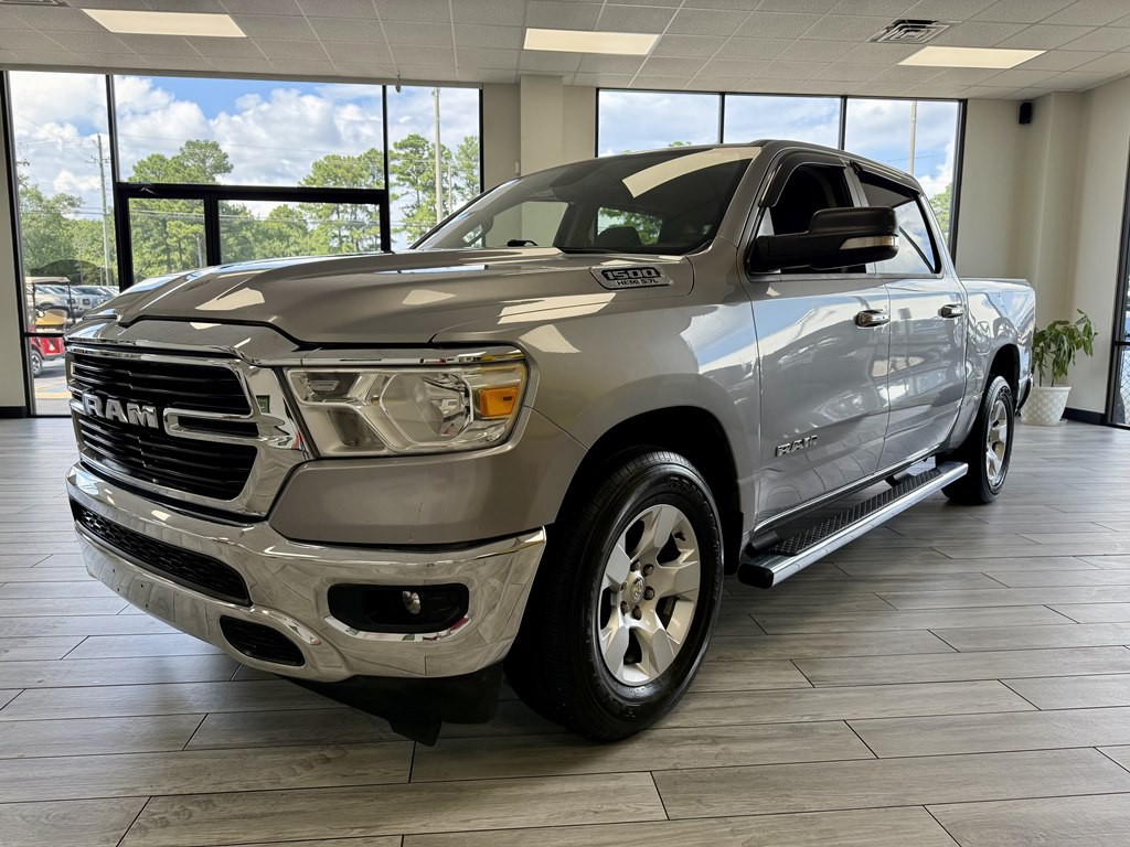 2020 RAM 1500 Image 3