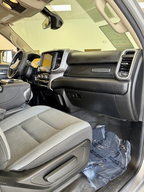2020 RAM 1500 Image 12