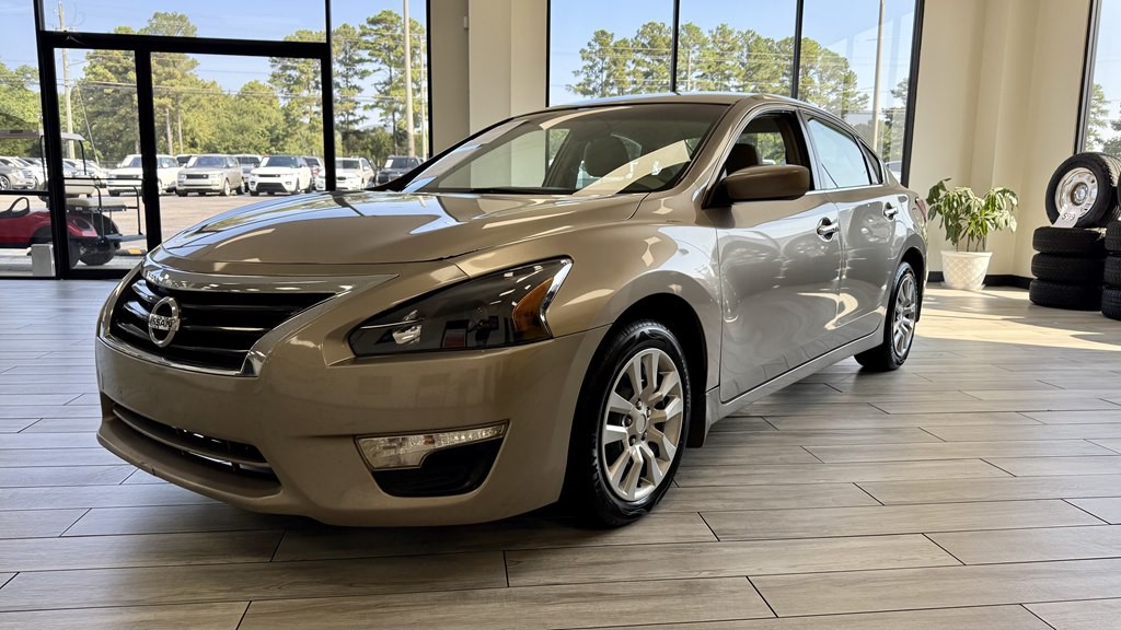 2013 Nissan Altima Image 3