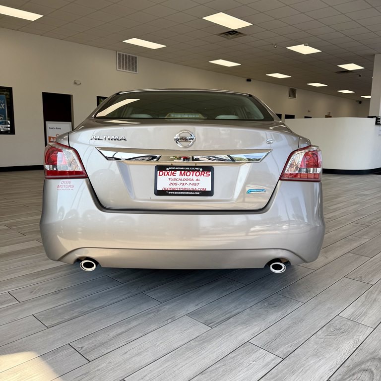 2013 Nissan Altima Image 8