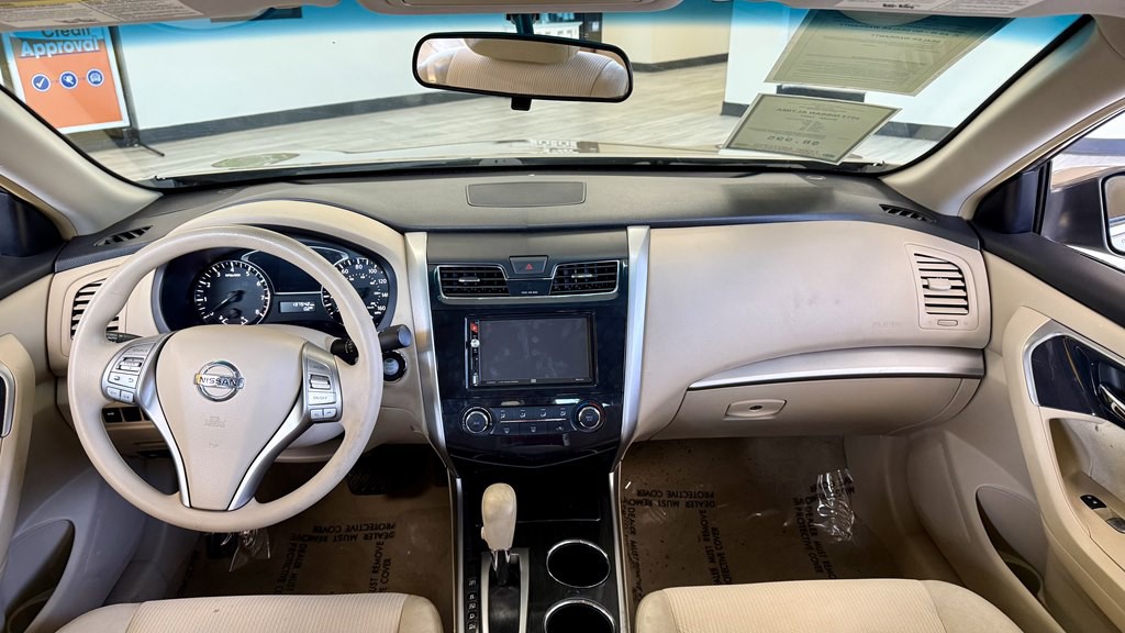 2013 Nissan Altima Image 10