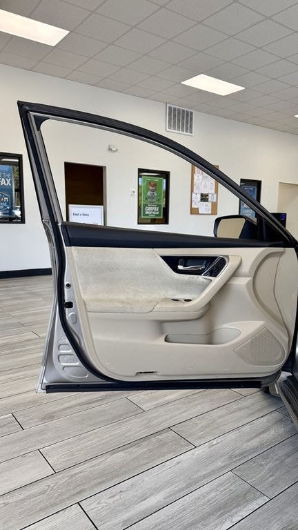 2013 Nissan Altima Image 14