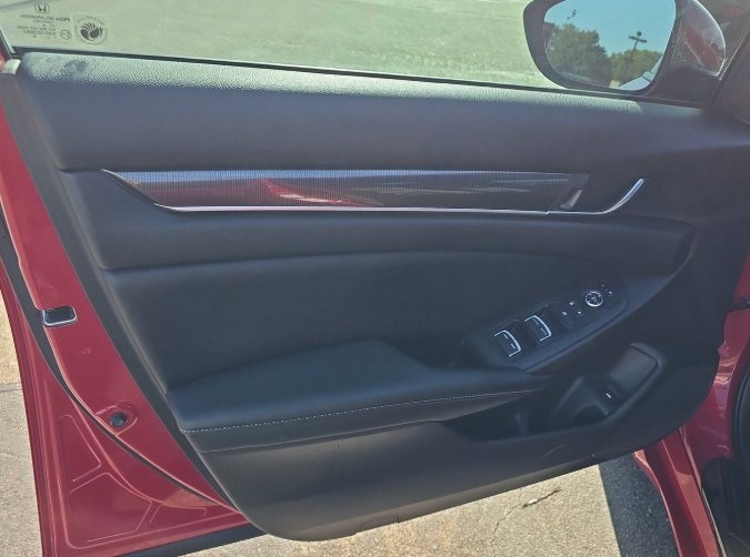 2019 Honda Accord Image 10