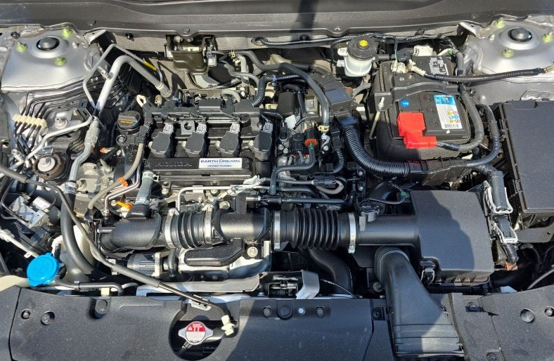 2018 Honda Accord Image 13