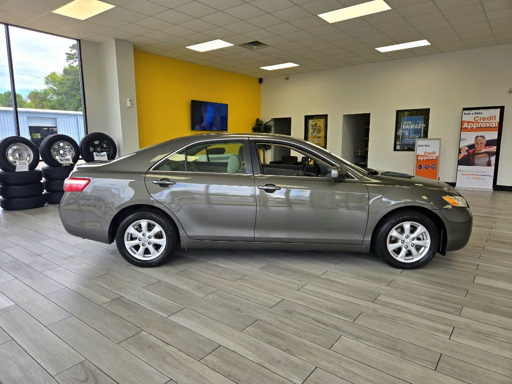 2009 Toyota Camry Image 4