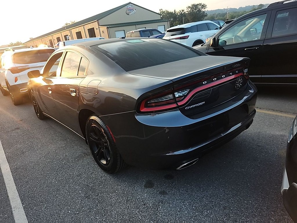 2021 Dodge Charger Image 4