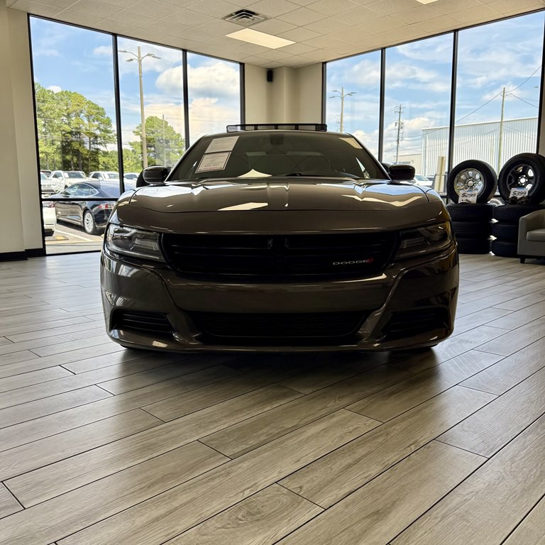 2021 Dodge Charger Image 2