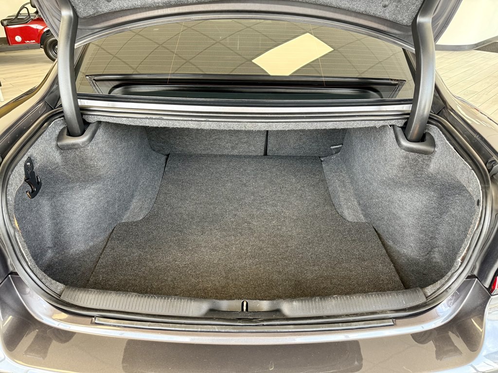 2021 Dodge Charger Image 9