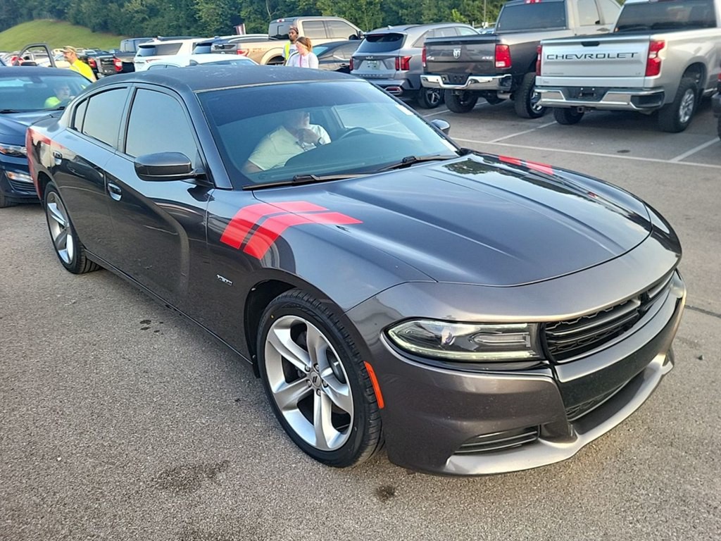 2018 Dodge Charger Image 2