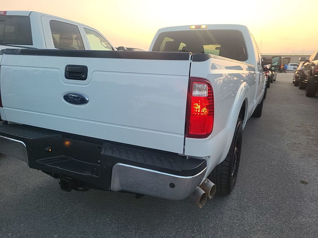 2015 Ford F-350 Image 3